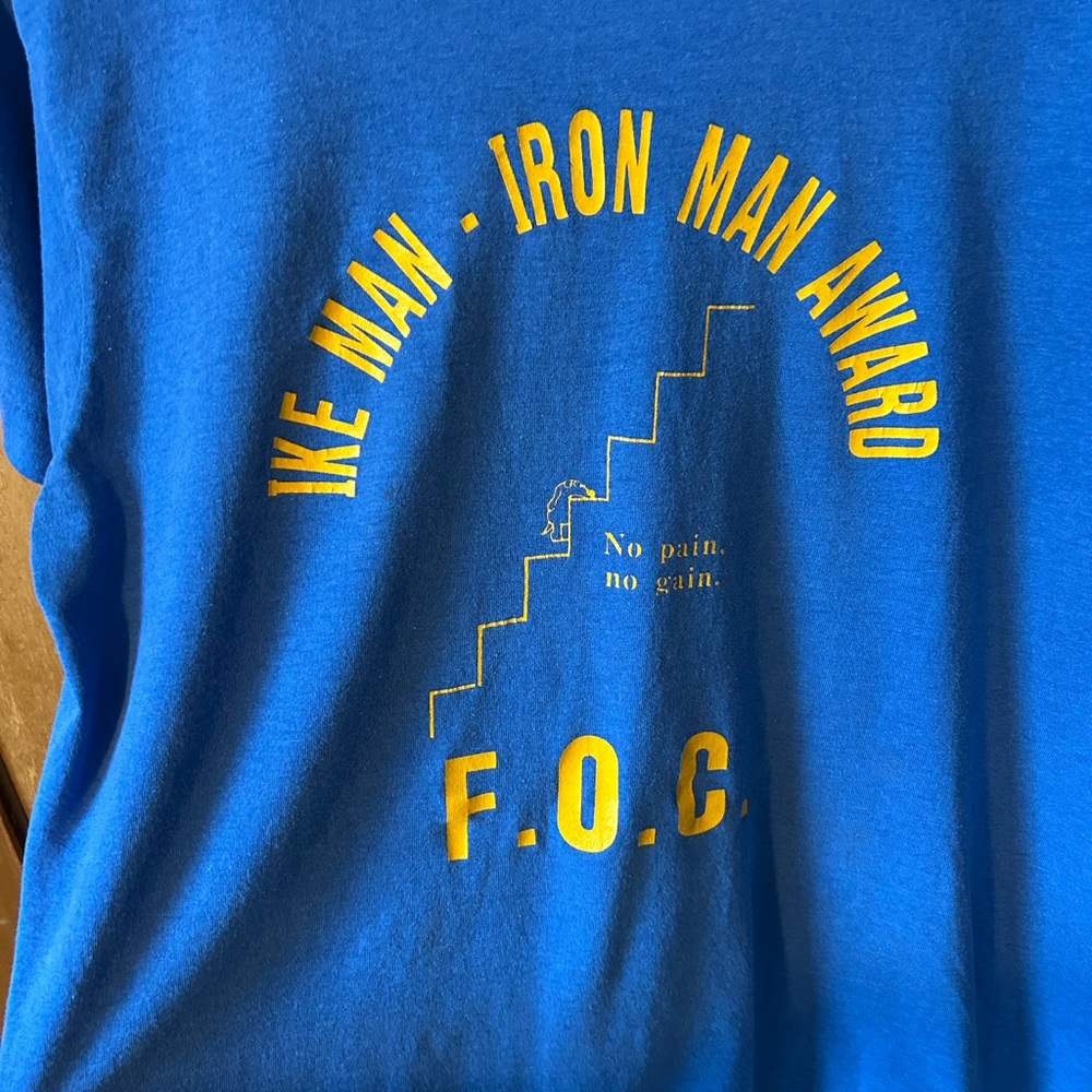 Vintage Tee - Picture 3 of 7